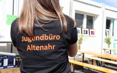 Du ………… suchst ………… Herausforderungen dann starte DEIN FSJ im Jugendbüro Altenahr
